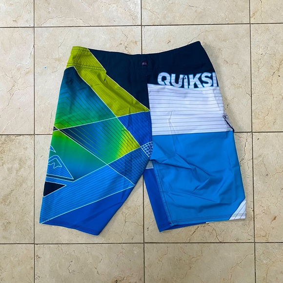 Retro Quicksilver 10” Board Shorts - Picture 2 of 12